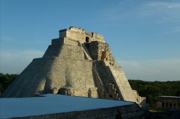 Mundo Maya